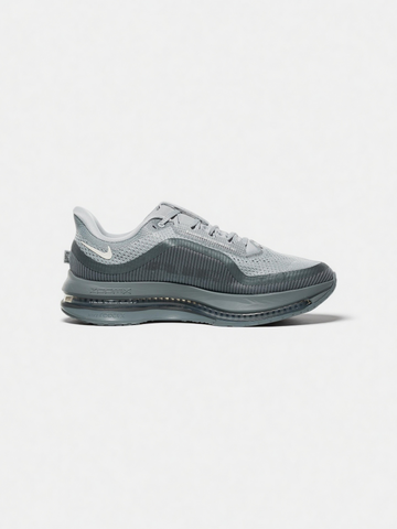Revolution 8 Running Shoe