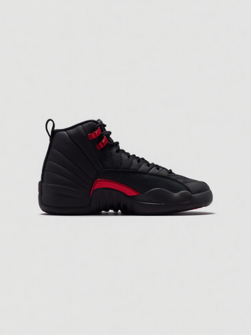 12 Retro "Bloodline" Sneaker