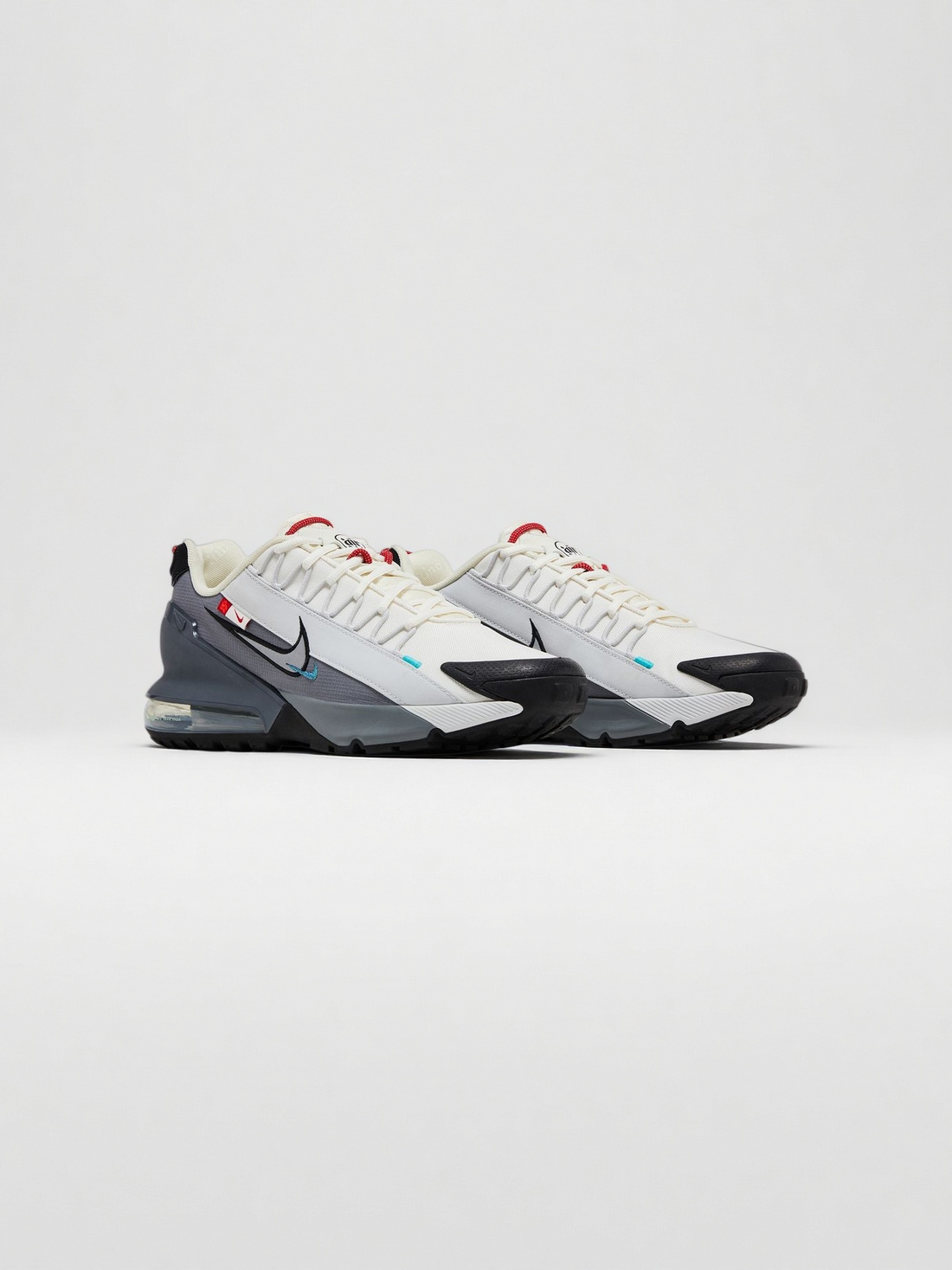 Max Pulse Roam 'Summit White Metallic Silver' Sneakers